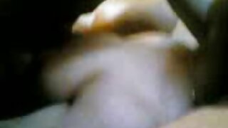 ದಪ್ಪ ಪ್ರಬುದ್ಧ ಮಹಿಳೆ  ...