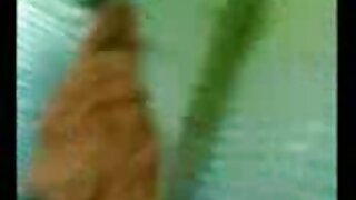 ದೊಡ್ಡ ನಕಲಿ ಬೂಬ್‌ಗಳನ್ ...