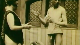 ತೆಳ್ಳಗಿನ ಶ್ಯಾಮಲೆ ಹನ್ ...